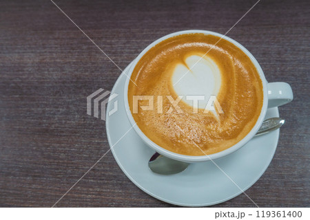 【カフェラテ】ハートのラテアート 119361400