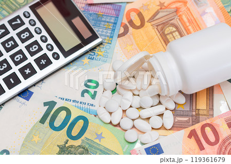 Ordering Medicines. Pills and Capsules on the Euro Banknotes Ordering Medicines. Pills and Capsules on the Euro Banknotes 119361679