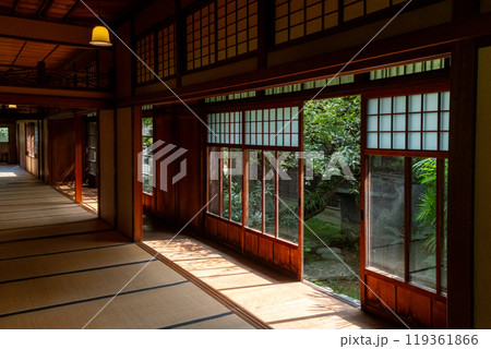 豪邸　伊藤伝衛門邸の夏　（福岡県） 119361866