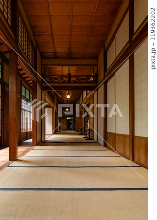 豪邸　伊藤伝衛門邸の夏　（福岡県） 119362202