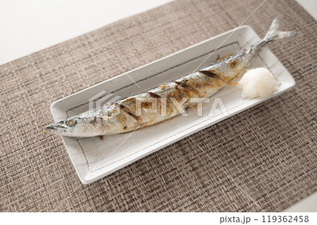 さんまの塩焼き さんまの塩焼き 119362458
