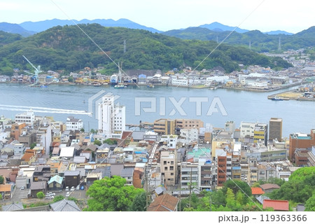 《広島県》千光寺公園から撮影（千光寺・天寧寺三重塔）尾道の風景 119363366