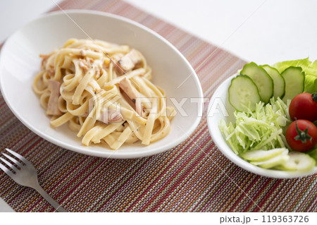 美味しそうなカルボナーラ 美味しそうなカルボナーラ 119363726