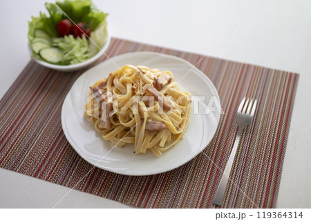 美味しいカルボナーラ 119364314