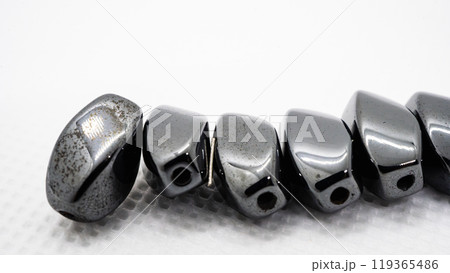 ヘマタイト 119365486