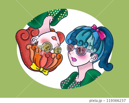 二人のメガネをかけた女の子　緑背景　白丸 119366237
