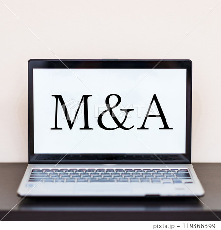 M&A について web講座 で 学ぶ 【 e-learning の イメージ 】 M&A について web講座 で 学ぶ 【 e-learning の イメージ 】 119366399