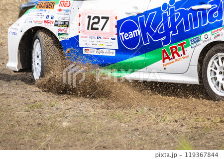 自動車レースラリーカーSSのタイムアタック 自動車レースラリーカーSSのタイムアタック 119367844