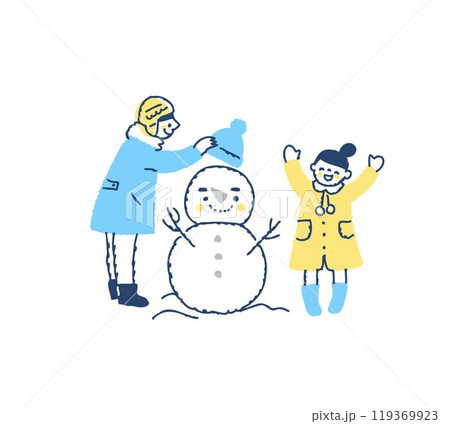 雪だるまで遊ぶ男の子と女の子 雪だるまで遊ぶ男の子と女の子 119369923