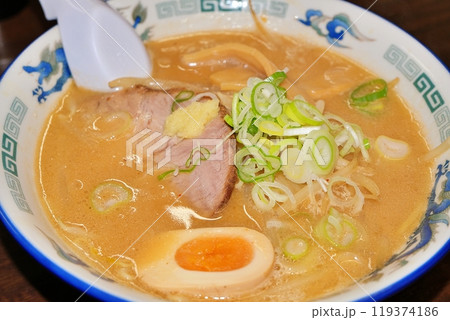 札幌味噌ラーメン　(札幌すすきのラーメン横丁) 119374186