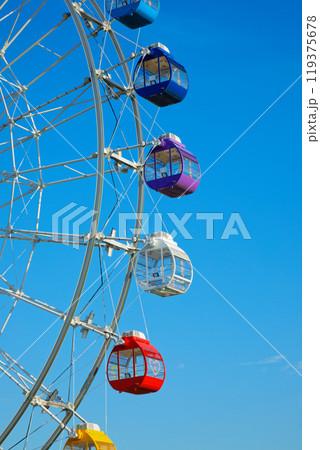 あらかわ遊園 観覧車 クローズアップ 夕暮れ あらかわ遊園 観覧車 クローズアップ 夕暮れ 119375678