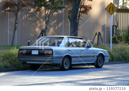 国産のスポーツカー 119377210