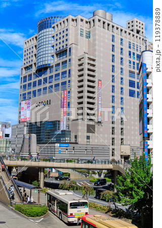 東京 八王子市 JR八王子駅 北口にある八王子オクトーレ 東京 八王子市 JR八王子駅 北口にある八王子オクトーレ 119378889
