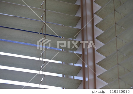 ブラインド 119380056