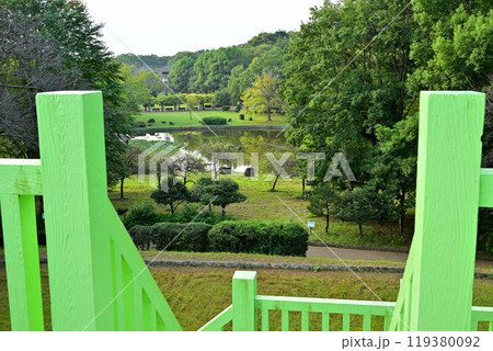 城山公園　初秋　展望広場からの眺め　桶川市　　 119380092