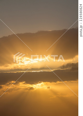 朝焼け 119380824