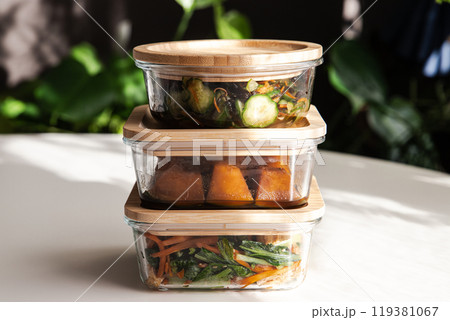 作り置きのおかず料理 119381067