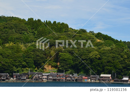 伊根の舟屋(京都府与謝郡伊根町) 伊根の舟屋(京都府与謝郡伊根町) 119381156