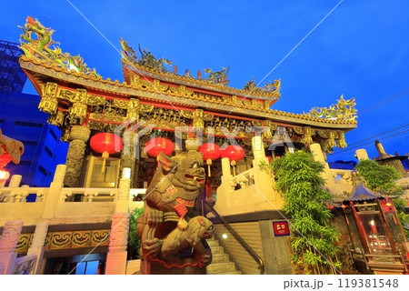 【神奈川県】横浜關帝廟の夜景（横浜中華街） 119381548