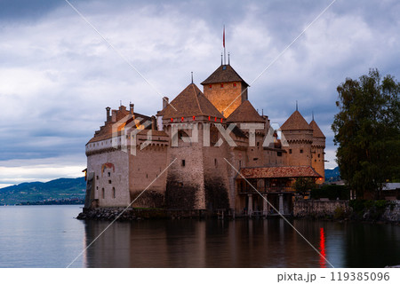 View of Chillon Castle on Lake Geneva View of Chillon Castle on Lake Geneva 119385096