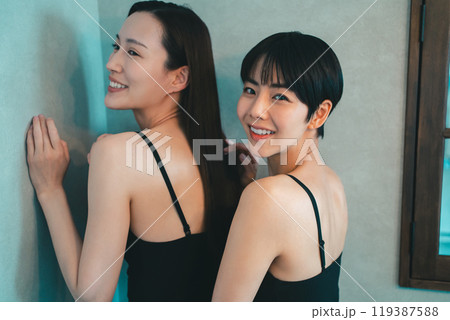 若い女性のボディケア 若い女性のボディケア 119387588
