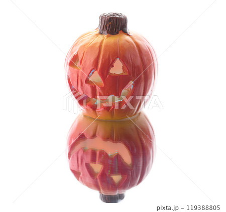 ハロウィンのかぼちゃのおばけイメージ 119388805