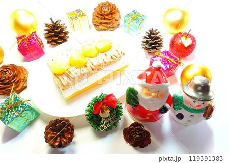 クリスマスケーキ　クリスマス　サンタクロース 119391383