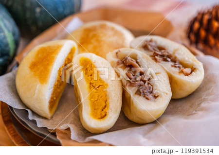 カボチャとキノコのおやき カボチャとキノコのおやき 119391534