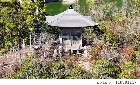 広島県世羅郡【廃万年寺観音堂】ドローン空撮_SHBS_No07 119392117
