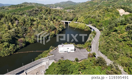 広島県三原市【野間川ダム】ドローン空撮_MNOMD_No03 119395491