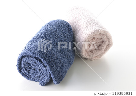 タオルを白背景で撮影 119396931