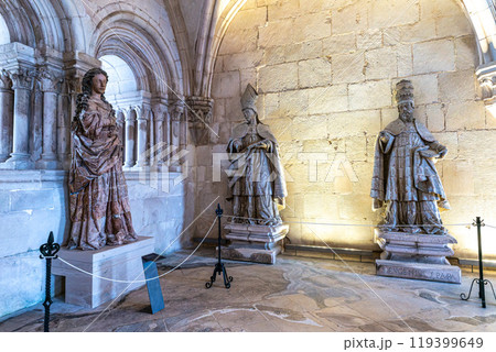 Alcobaca, Portugal - Mar 08, 2024: Chapter house at the monastery of Santa Maria de Alcobaca at Alcobaca, Portugal Alcobaca, Portugal - Mar 08, 2024: Chapter house at the monastery of Santa Maria de Alcobaca at Alcobaca, Portugal 119399649