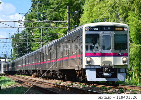 京王7000系　7728F 119401320