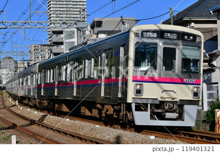 京王7000系　7708F 119401321