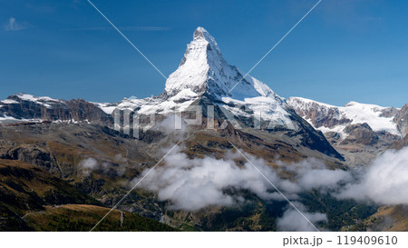 ロートホルンから マッターホルンの絶景 、スイス、 ツェルマット ロートホルンから マッターホルンの絶景 、スイス、 ツェルマット 119409610