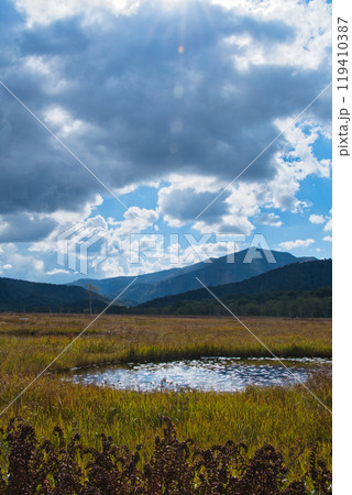 紅葉の尾瀬ヶ原 紅葉の尾瀬ヶ原 119410387