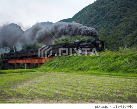 山口線を走るSLやまぐち号 119410440