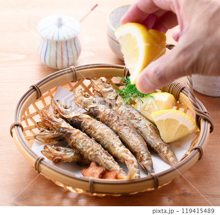 子持ちシシャモの唐揚げ 119415489