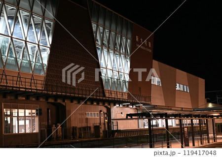 西九州新幹線 新大村駅 (夜間) 119417048