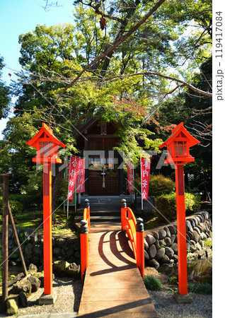 群馬県玉村町のパワースポット　玉村八幡宮の弁天様 119417084