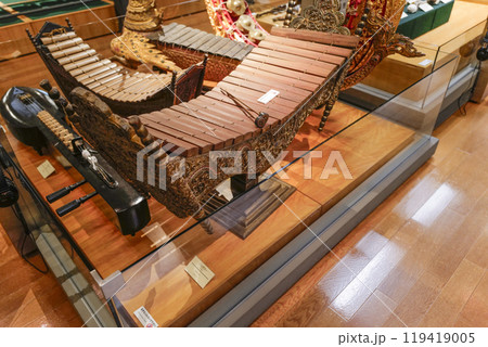 浜松楽器博物館　常設展示楽器 119419005