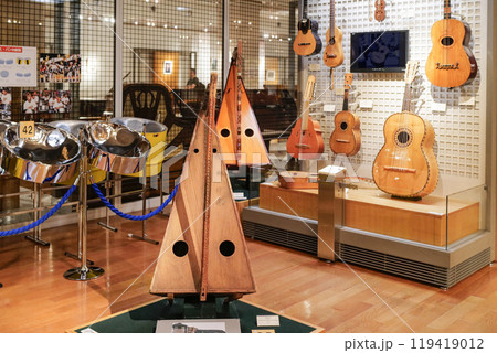 浜松楽器博物館　常設展示楽器 119419012