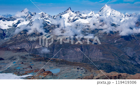 マッターホルングレッシャ―パラダイスから　ヴァリス山群の絶景　、スイス、　ツェルマット 119419306