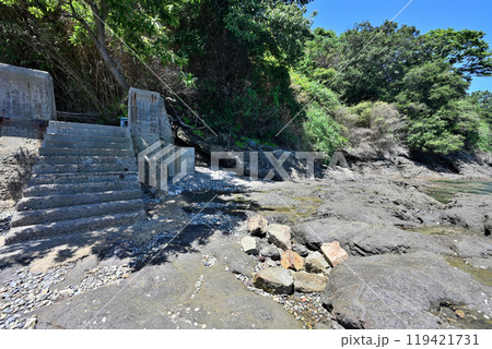 愛媛県今治市波止浜沖　村上水軍の来島城 119421731