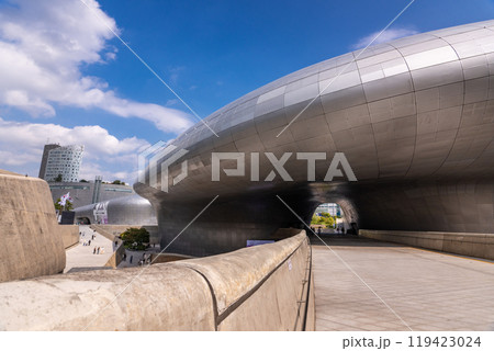 View of the famous building of Dongdaemun Design Plaza or known as DDP View of the famous building of Dongdaemun Design Plaza or known as DDP 119423024
