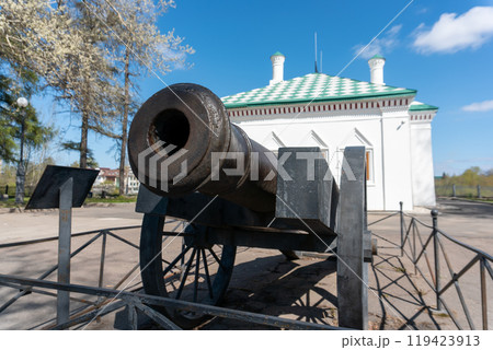 Large Medieval Cannon on Big Wheels Large Medieval Cannon on Big Wheels 119423913