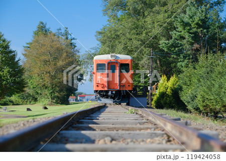 夏の晴れた日の幸福駅 北海道帯広市 119424058