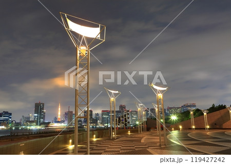 【東京都】晴海客船ターミナルから見た東京の夜景(晴海ふ頭公園) 【東京都】晴海客船ターミナルから見た東京の夜景(晴海ふ頭公園) 119427242