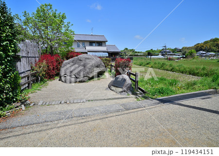 明日香の巨石文化　飛鳥の石造物群 119434151