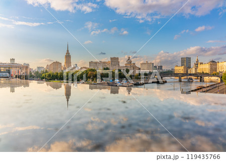 Panoramic view Borodinsky bridge, river Moscow, old buildings and high towers. View of the Borodinsky Bridge and the embankment in Moscow Panoramic view Borodinsky bridge, river Moscow, old buildings and high towers. View of the Borodinsky Bridge and the embankment in Moscow 119435766
